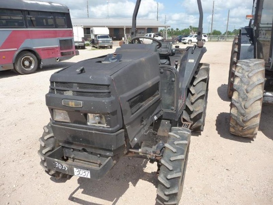 MAHINDRA TRACTOR