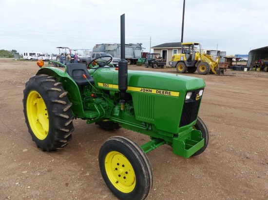 JD 950 TRACTOR