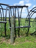 POLY ROUND BALE HAY RING