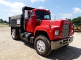 1986 MACK DUMP TRUCK