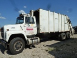 1992 FORD L8000 GARBAGE TRUCK