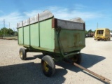 JD BARGE 12' WAGON W/HYD LIFT