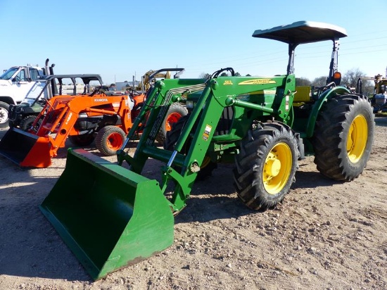 JOHN DEERE 5095M 4WD TRACTOR W/JD 563 FE LOADER