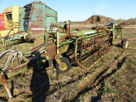 JOHN DEERE 700 TWIN RAKE