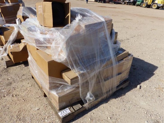 PALLET OF MISC TRACTOR & TRUCK FILTERS