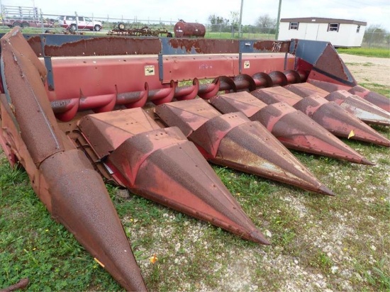 CASE IH 1064 6 ROW CORN HEADER