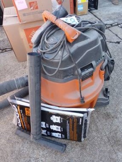 RIGID SHOP VAC