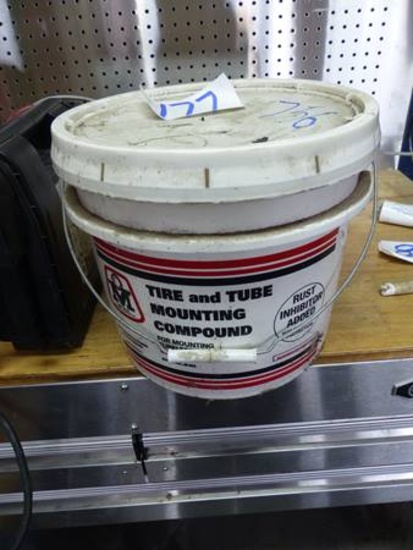 TIRE & TUBE MOUNTING COMPOUND