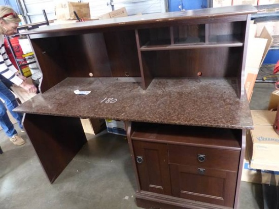 COMPUTER DESK