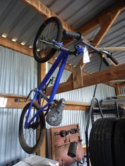 CHILD'S BICYCLE