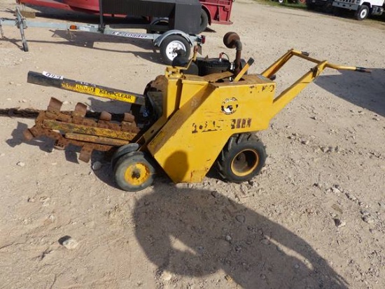 CASE TL100 SELF PROPELLED TRENCHER