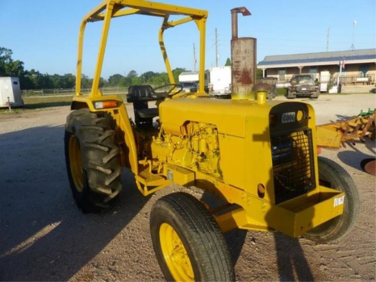 CASE DAVID BROWN 380 TRACTOR