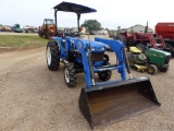 NEW HOLLAND TC30 TRACTOR 4X4