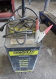 12V BATTERY CHARGER & ENGINE STARTER