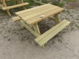 PICNIC TABLE FOR CHILDREN 4'X2'X26