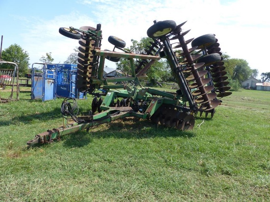 JOHN DEERE 635 30' FOLDING DISC