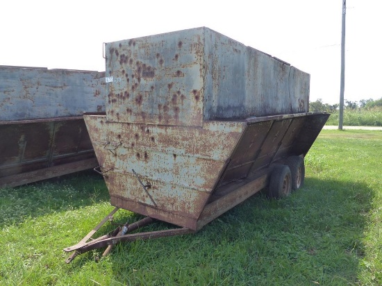 LEMAN'S BULK FEEDER ON WHEELS