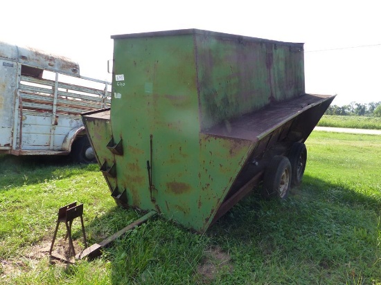 4 TON BULK FEEDER ON WHEELS