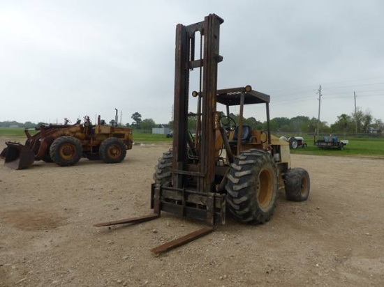 INGERSOLL RAND RT-708G 8000 LB FORKLIFT