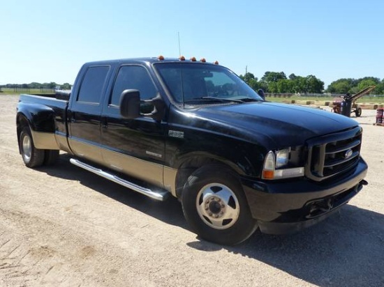 2001 FORD F350 4 DOOR DUALLY