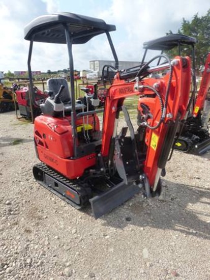 AGT MINI EXCAVATOR  QK18K-C