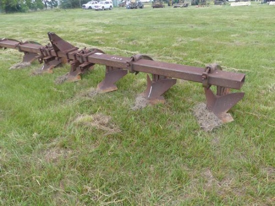 JOHN DEERE 6 ROW BEDDER