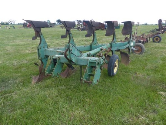 JOHN DEERE 4600 FLIP OVER PLOW
