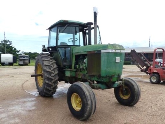 JOHN DEERE 4630 CAB TRACTOR