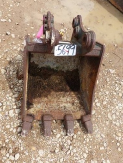 W3 BACKHOE BUCKET 16"