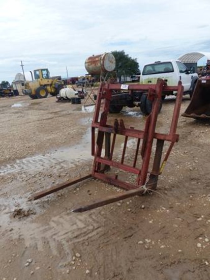 3 PT HAY FORK AND CARRIER
