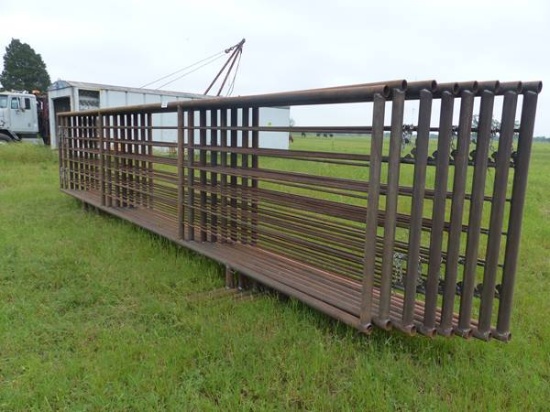 8- 24' FREESTANDING PANELS - NO GATE