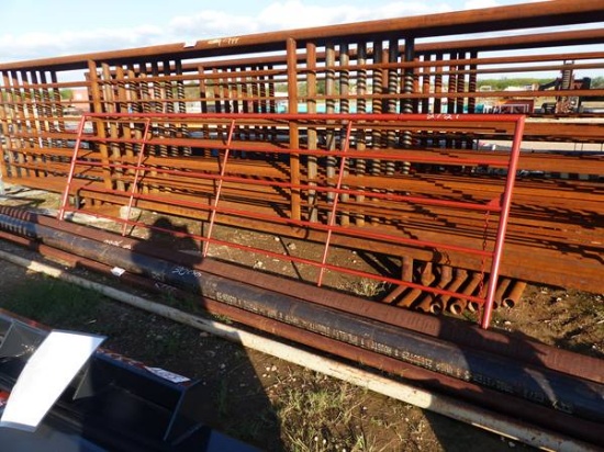 14' 6 RAIL RED GATE