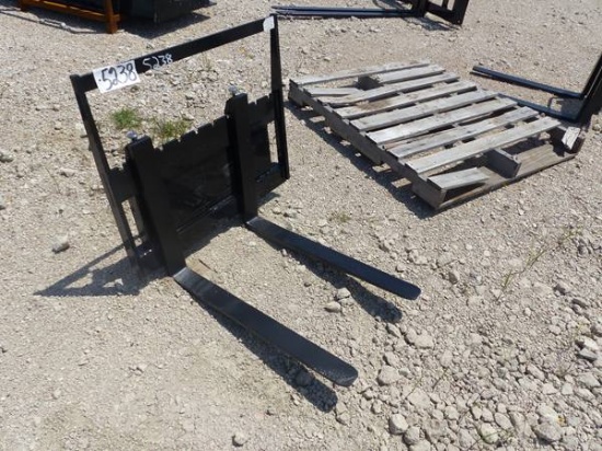 MINI QUICK ATTACH SKID STEER FORK ATTACHMENT