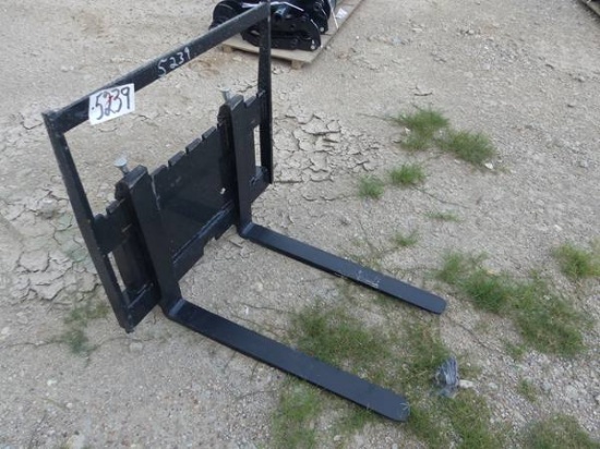MINI QUICK ATTACH SKID STEER FORK ATTACHMENT