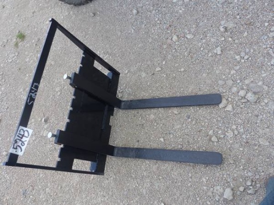 MINI QUICK ATTACH SKID STEER FORK ATTACHMENT
