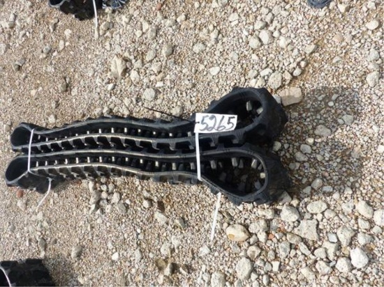 MINI EXCAVATOR SKID TRACKS
