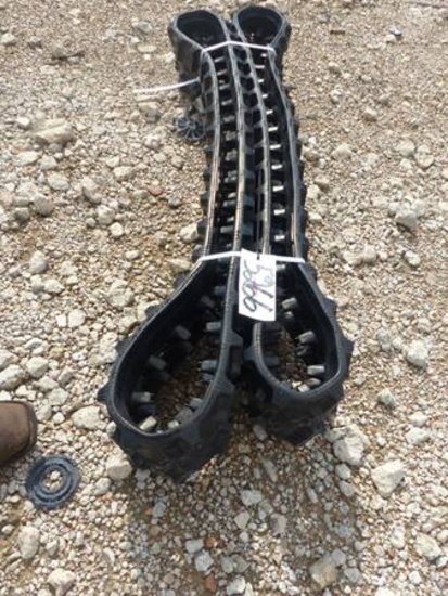 MINI EXCAVATOR SKID TRACKS