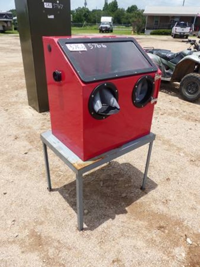 CENTRAL PNEHMATIC BENCH TOP BLAST CABINET
