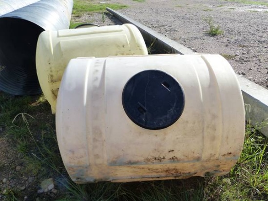 2 200 GAL WATER TANKS