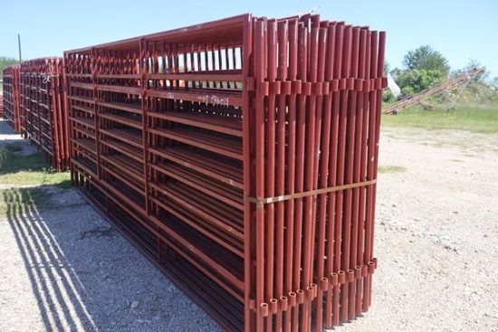 10-12' RED PORTABLE 6 RAIL CATTLE PANELS