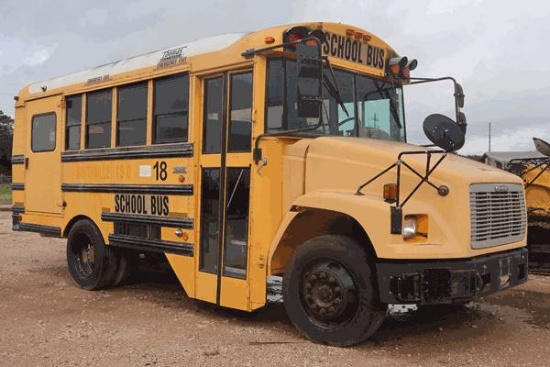 2004 FREIGHTLINER SCHOOL BUS