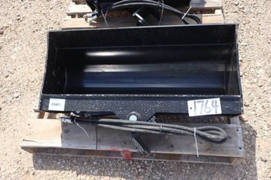MINI EXCAVATOR HYDRAULIC BUCKET 32"
