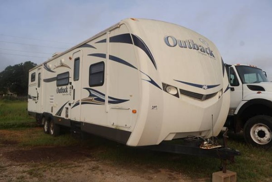 2011 OUTBACK BUMPER PULL RV