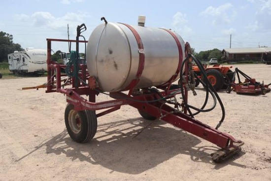 415 GALLON PULL BEHIND SPRAY RIG