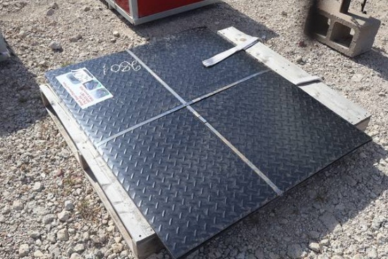 20- 3' X 4' STEEL DIAMOND BLACK PLATE .4MM