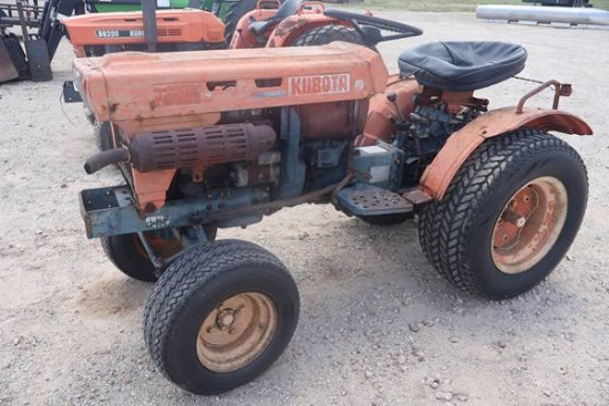 KUBOTA B6100E DIESEL 2 WHEEL DRIVE TRACTOR
