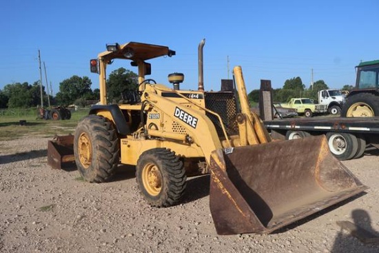 JOHN DEERE 210LE 4X4 LANDSCAPE TRACTOR
