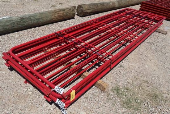 2-14' 6 RAIL RED GATES