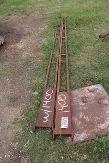 2- 10' BOOMS FOR SPRAY RIG