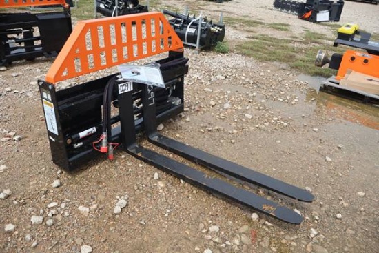 QUICK ATTACH WOLVERINE HYDRAULIC PALLET FORKS